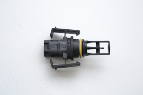 Mercedes C350e Lufttemperatursensor A6511530028 W205 2016 Rechtslenker 2410809