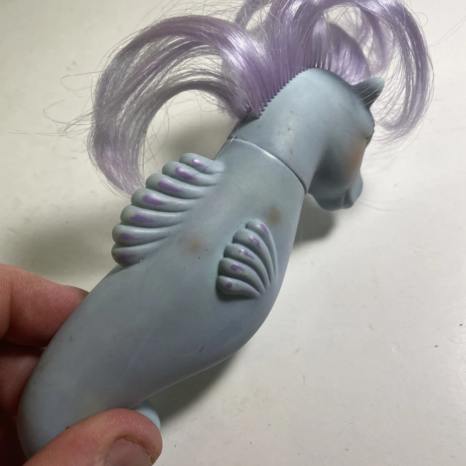 My Little Pony G1 Seahorse 1984 Sea Pony azul púrpura original Hong Kong (A2) Foto 4 de 4