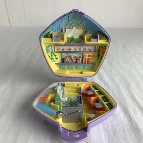 1992 Vintage Polly Pocket Bluebird FAST FOOD RESTAURANT DINER COMPACT No Dolls