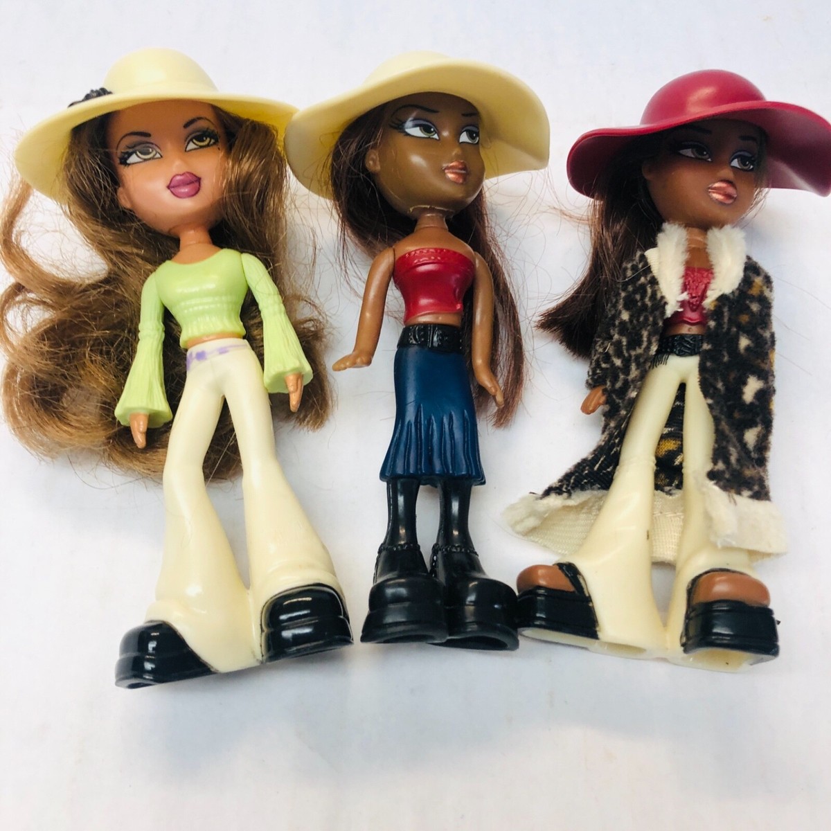 Bratz McDonalds Toy Dolls Set of made in 2003 Small Inch