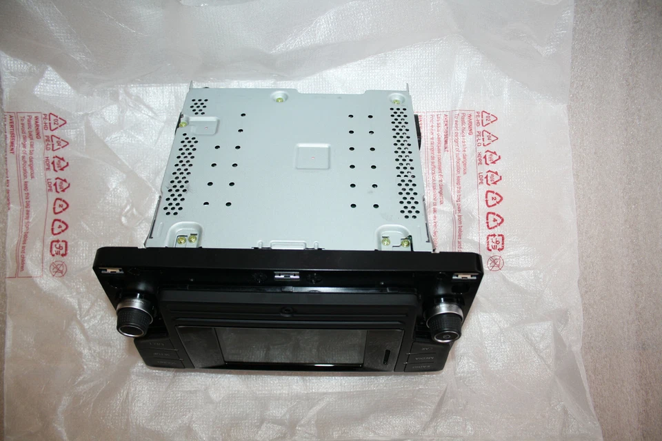 ORIGINAL VW Golf Passat Tiguan Radio Colour DAB+ Digitalradio 5G0035867F - Bild 4 von 4