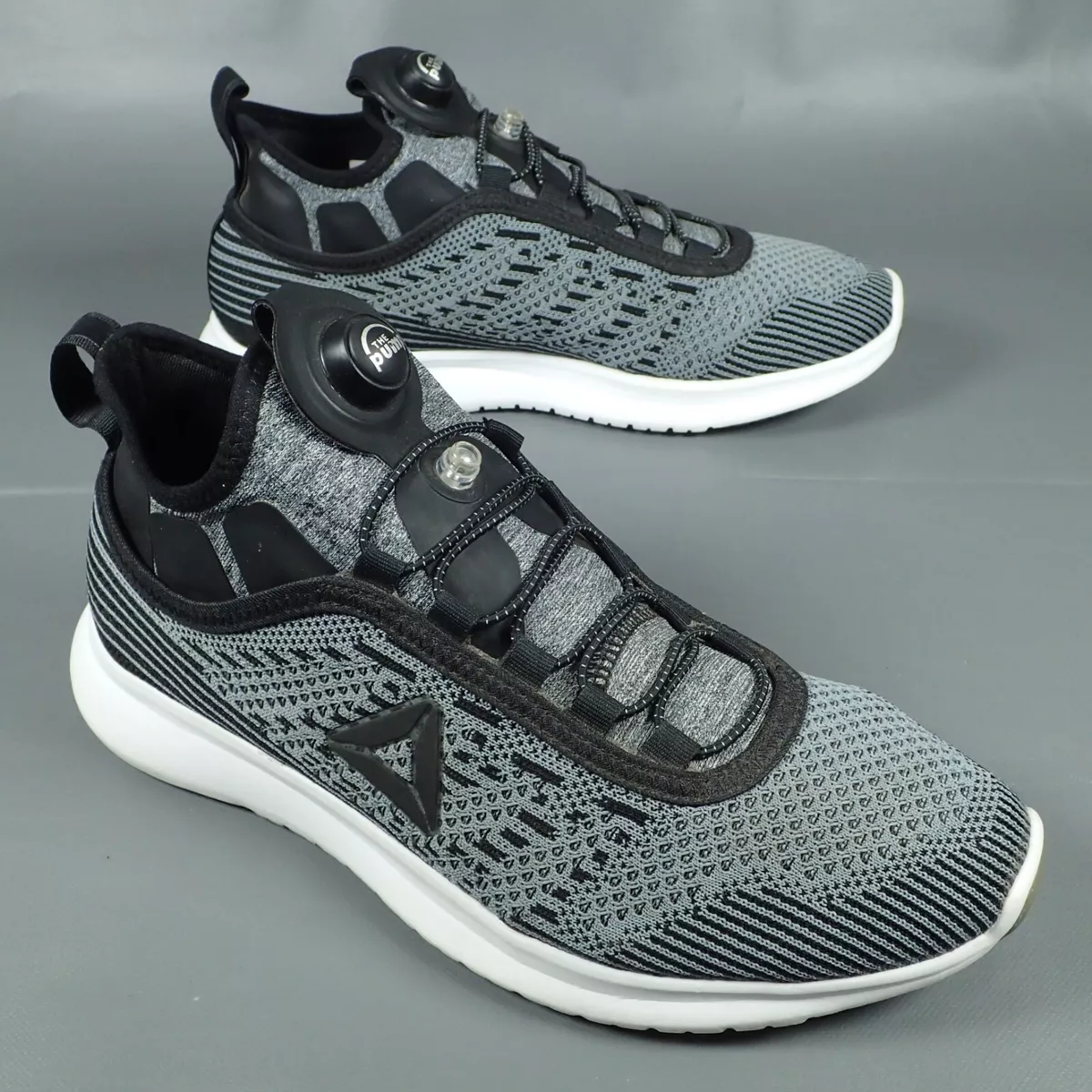 Reebok Shoes Womens 8.5 Black Pump Plus Athletic Lightweight