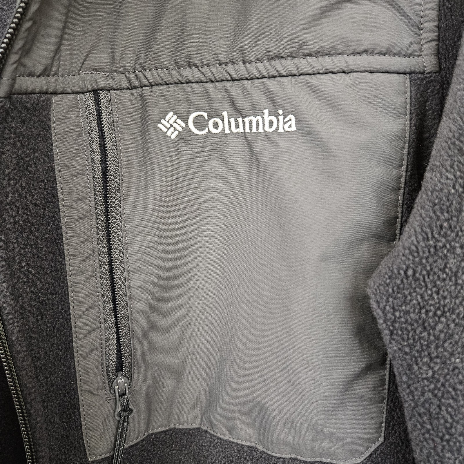 Columbia Granite Mountain Solid Overlay Fleece Me… - image 3