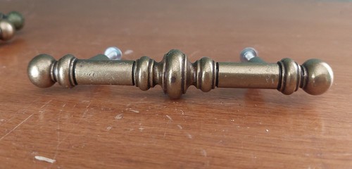 Vintage Brass Drawer Pull Handle 742-1 CAN RD 1977 Amerock Set of 5 - Picture 2 of 6
