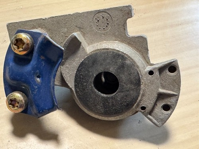 #ad Short Midland Trailer Mount 38 Deg Gladhand Service Blue Bottom 3 8quot; Thread $9.99