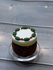 Minature Dolls House Christmas Cake,handmade,polymer Clay,cafe/kitchen Setting