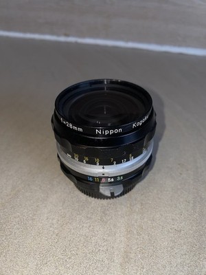 Nikon Nikkor Nippon Kogaku 28mm f3.5