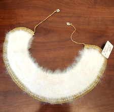 Girocollo visone bianco vintage stile faraone
