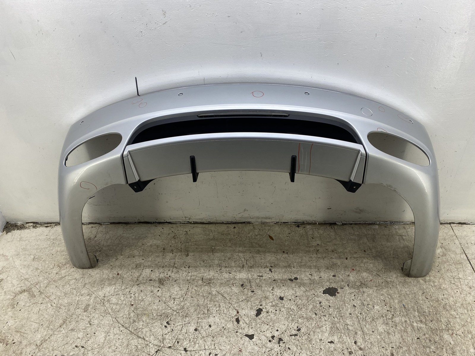 2014-2019 BENTLEY FLYING SPUR REAR BUMPER ASSEMBLY COMPLETE W/ PARKING SENSORS