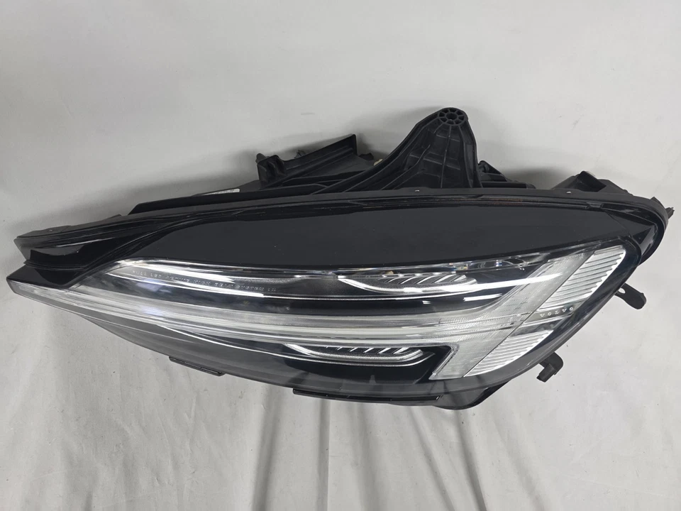 2019 2020 Volvo S60 III V60 II LED Left Headlight OEM LEFT GENUINE 32228866 - Bild 4 von 4