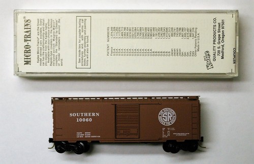 MTL Micro-Trains 20530 Southern SRR 10060 40 pies vagón de carga puerta única NPT  | Zustand: New