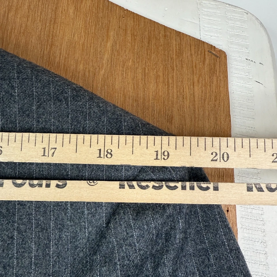 Terno Pierre Cardin masculino vintage 40R cinza listrado flanela 2 botões calça 34x30 - Imagem 4 de 4