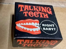 1970 Fishlove & Co. Wind-Up Talking Teeth with Original Box & Key