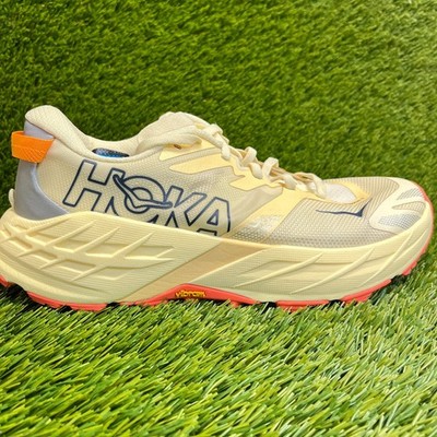 Hoka One One Speedgoat 7 Womens Size 9.5 Vintage Yellow Running Shoes Sneakers