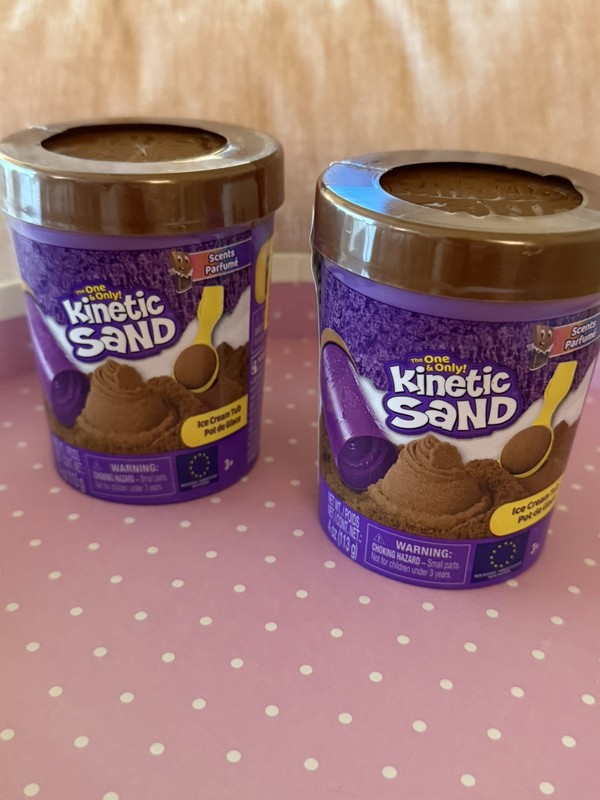 Kinetic Sand Chocolate Scent 4oz Ice Cream Tub  Ages 3+