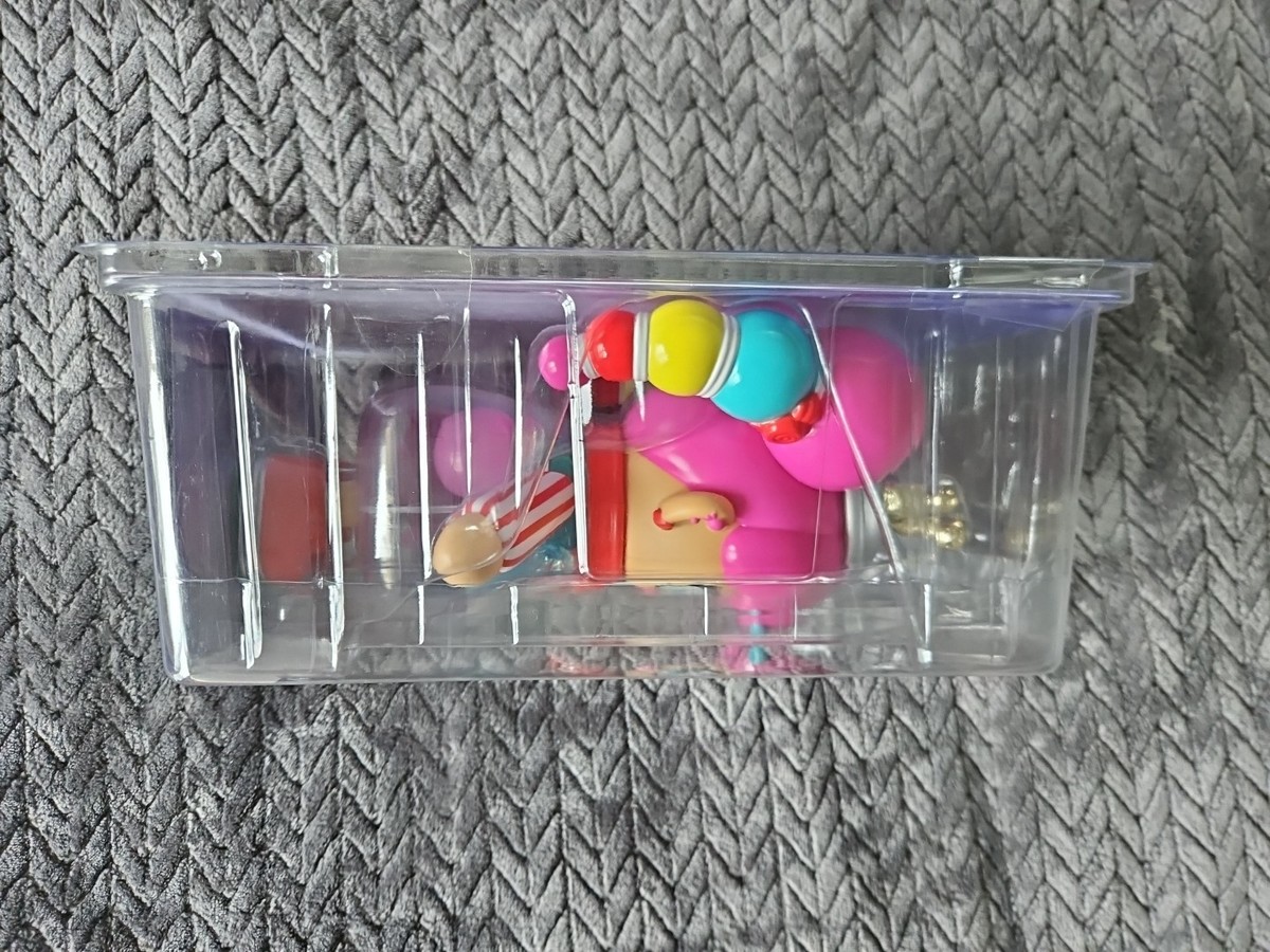 XOX KWEENIE Deluxe Kween of Suga 11 Mega Size Figure 11 with
