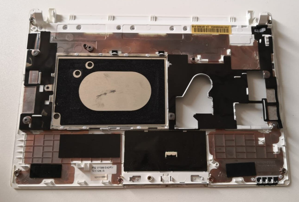 Plasturgie coque inferieure PACKARD BELL MB55 -AMDC0 [PLBA-1110] - 10