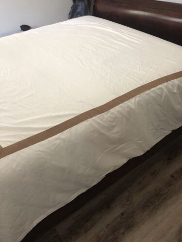 Italienische Hotelsammlung weißer Bettbezug mit braunem Borte f/Königin Baumwollmischung  - Bild 1 von 10