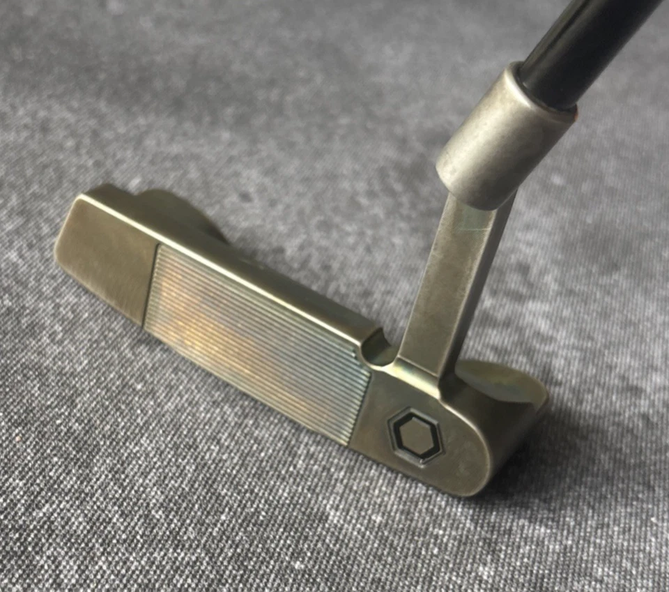 Bettinardi Golf BB1 Wide Remix Putter RH w/Steel Patina Finish - 35 in w/COA - Image 2 of 4