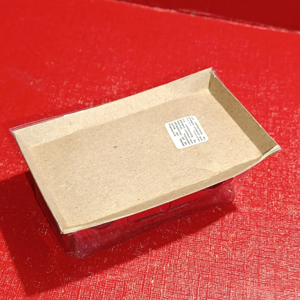 VOLKSWAGEN GOLF rouge 1/43 MEBETOYS europa  - Photo 4/4