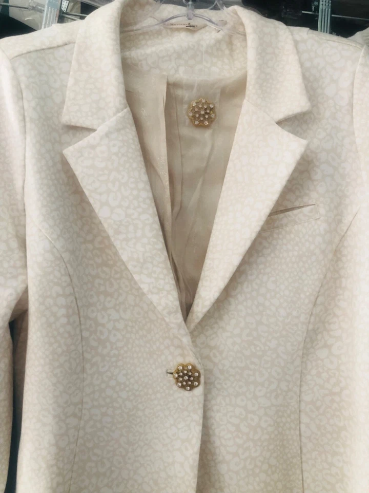 Blazer Chaqueta Leopardo Soft Surroundings Talla PM Leontine Beige Blanco Nuevo sin Etiquetas Foto 2 de 4