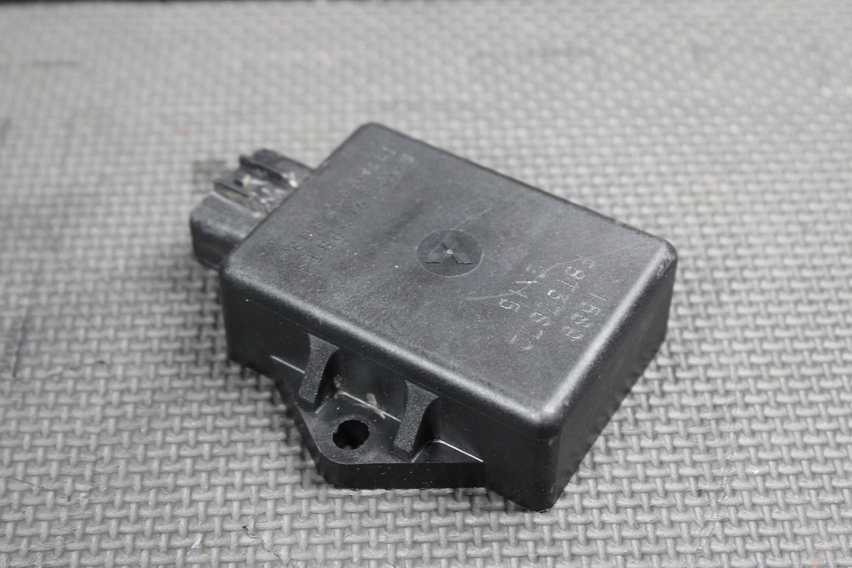 Suzuki RM100 2003 OEM ECU ENCENDEDOR UNIDAD DE CONTROLADOR DE COMPUTADORA CAJA NEGRA ECM CDI Foto 2 de 4