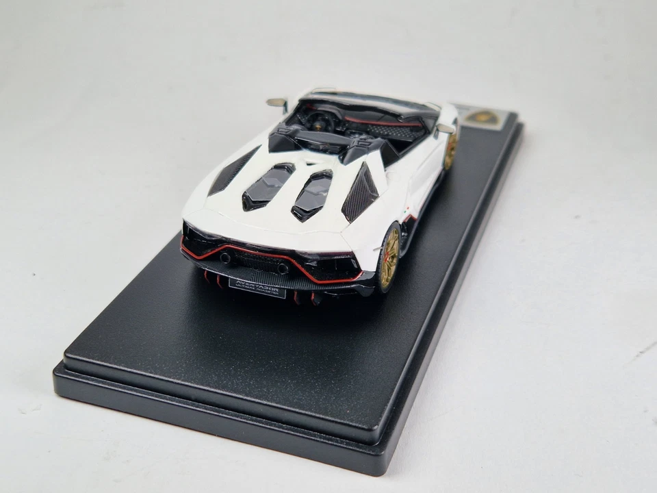 Lamborghini Aventador Ultimae Roadster - Bianco Asopo - 1:43 - Looksmart LS532D - Bild 4 von 4