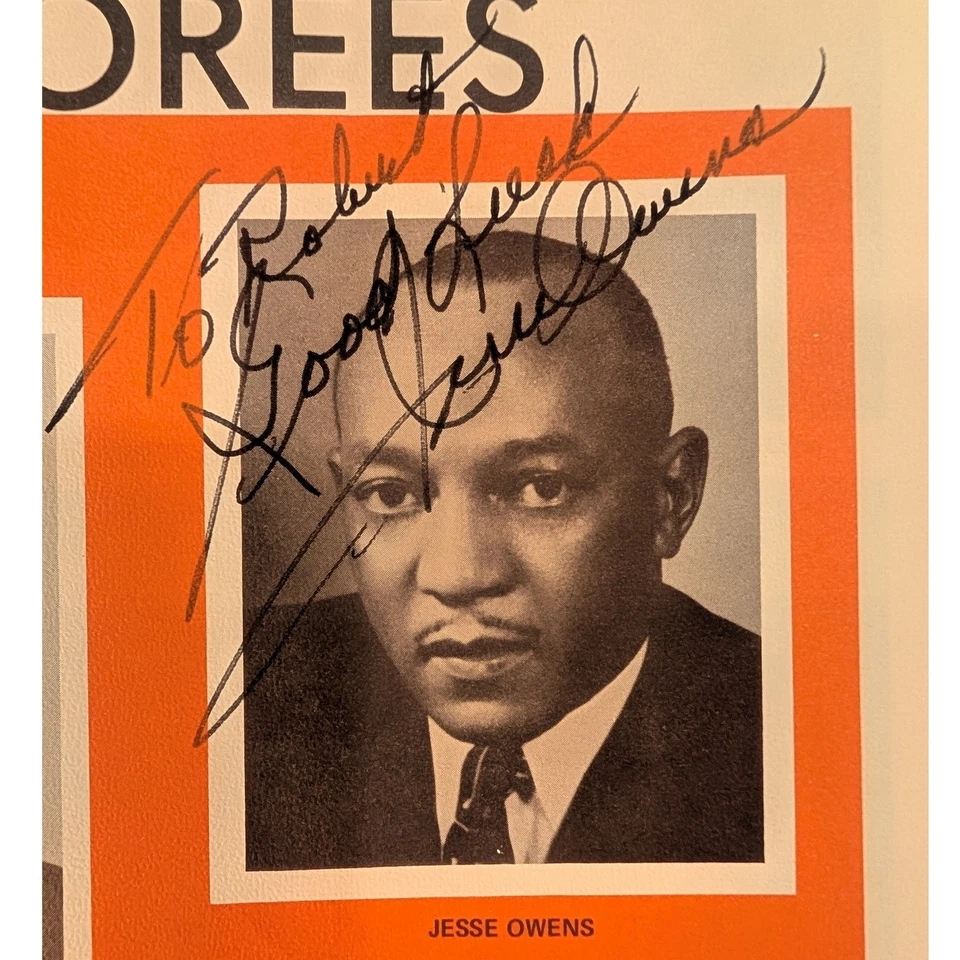 Libro de programa de inducción firmado por Jesse Owens 1971 Alabama Sports Hall of Fame Foto 2 de 4