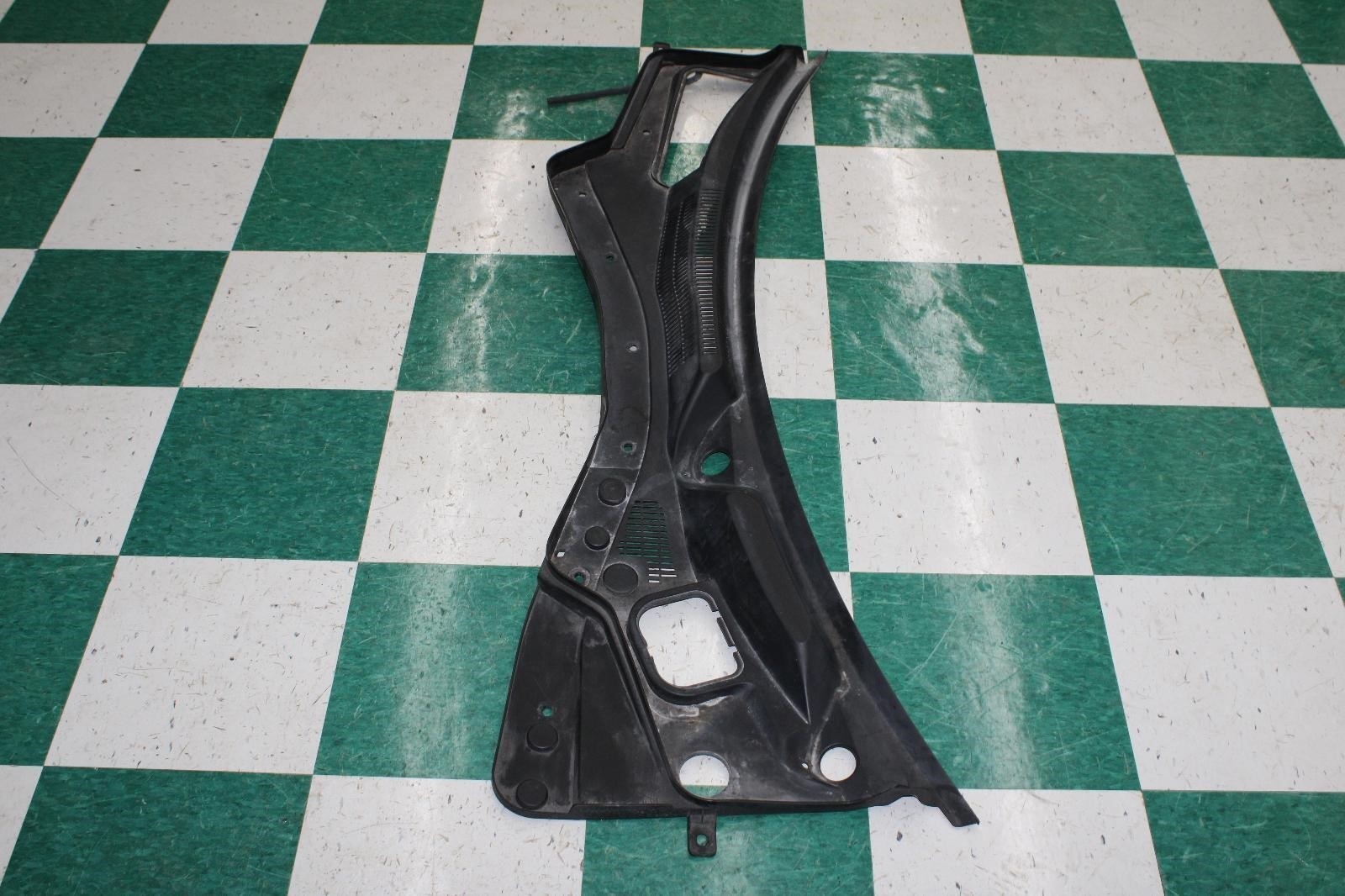 Maserati Ghibli 2014-2020 Front Cover panel