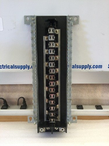 FPE L130-200 200 Amp 15 Space 30 Circuit Panel Guts 19.25" x 8.5" - 第 2/6 張圖片