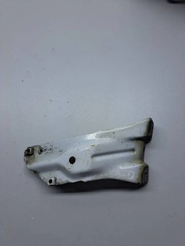 VW GOL VI Kotflügelhalter vorne rechts 2709 5K6821136A 1.60 Petrol 34973995