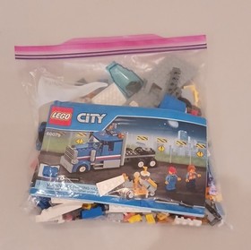 LEGO CITY Training Jet Transporter Set 60079 Complete w/ Minifigures & Manual