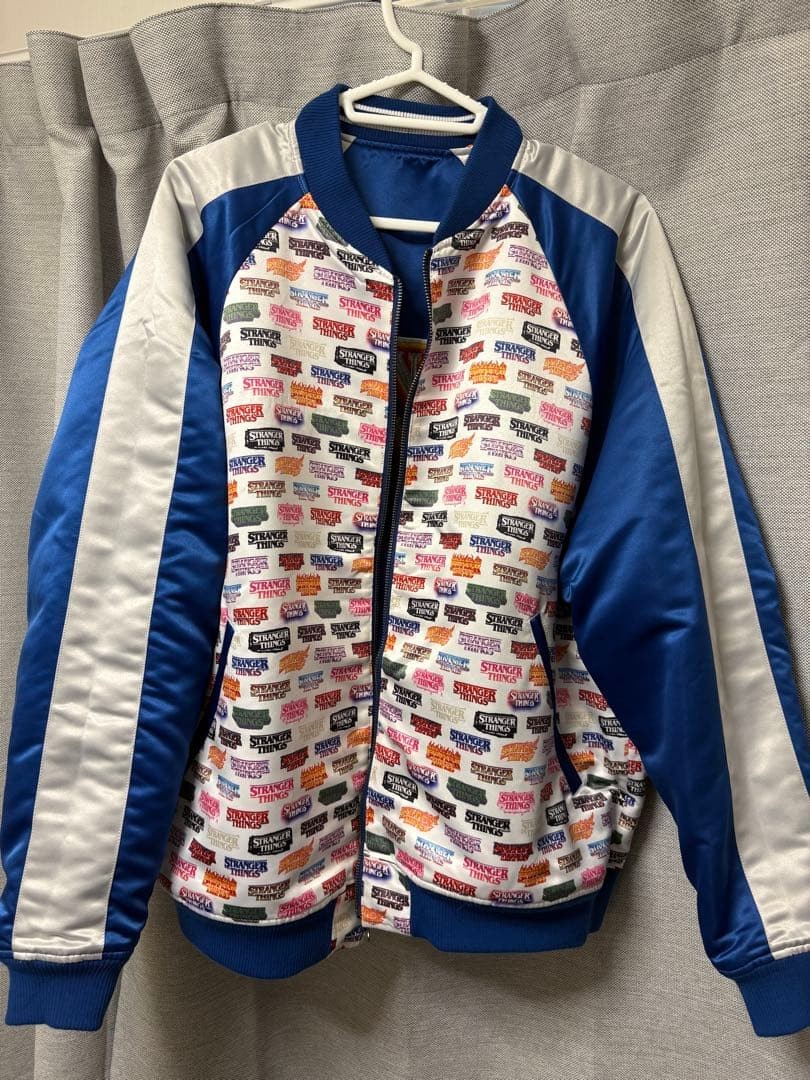 M Size Stadium Jacket Stranger Things Reversible - image 3