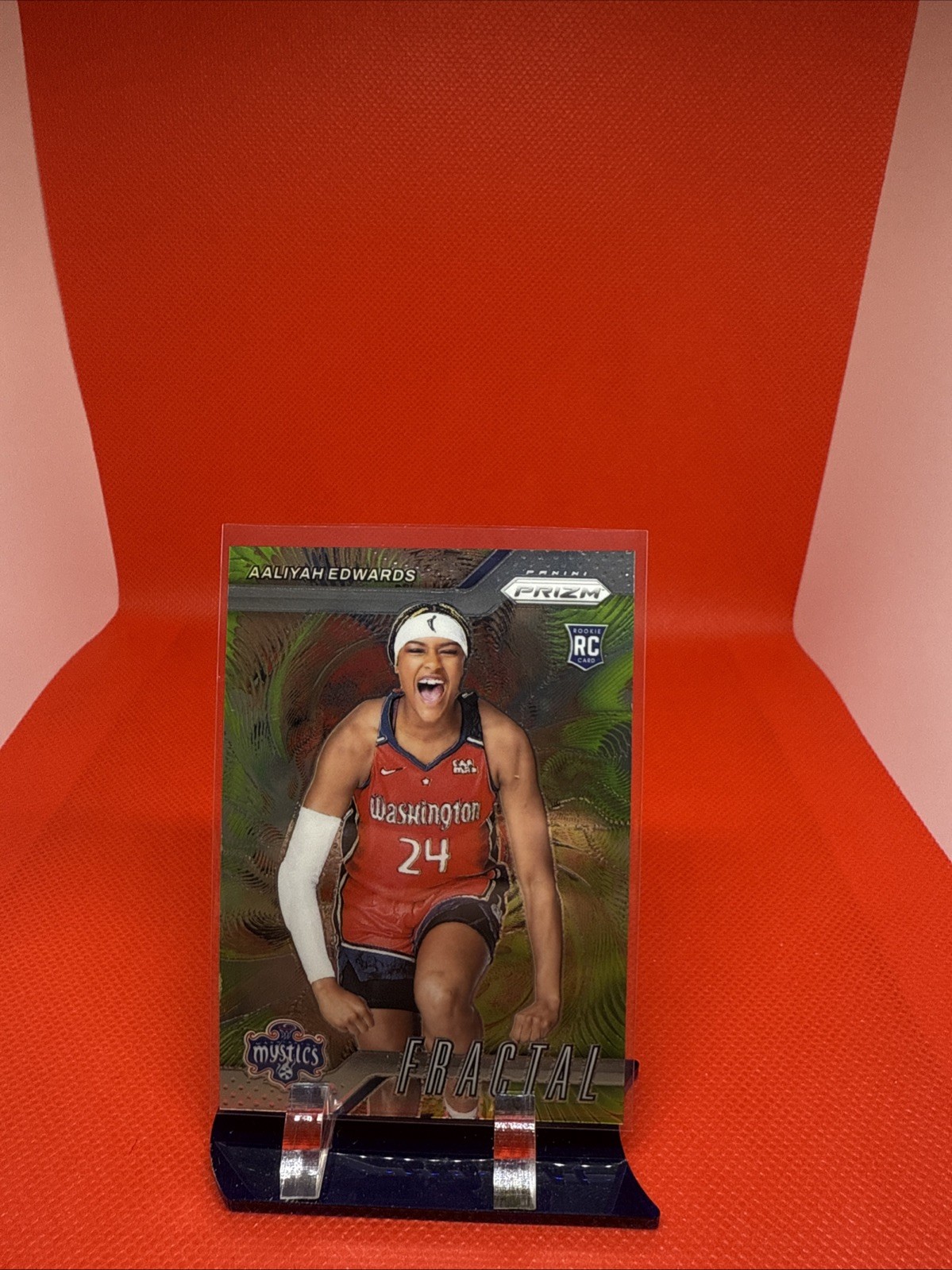 Aaliyah Edwards Rookie Card 2024 Panini Prizm WNBA Green Prizm Fractal Insert #3