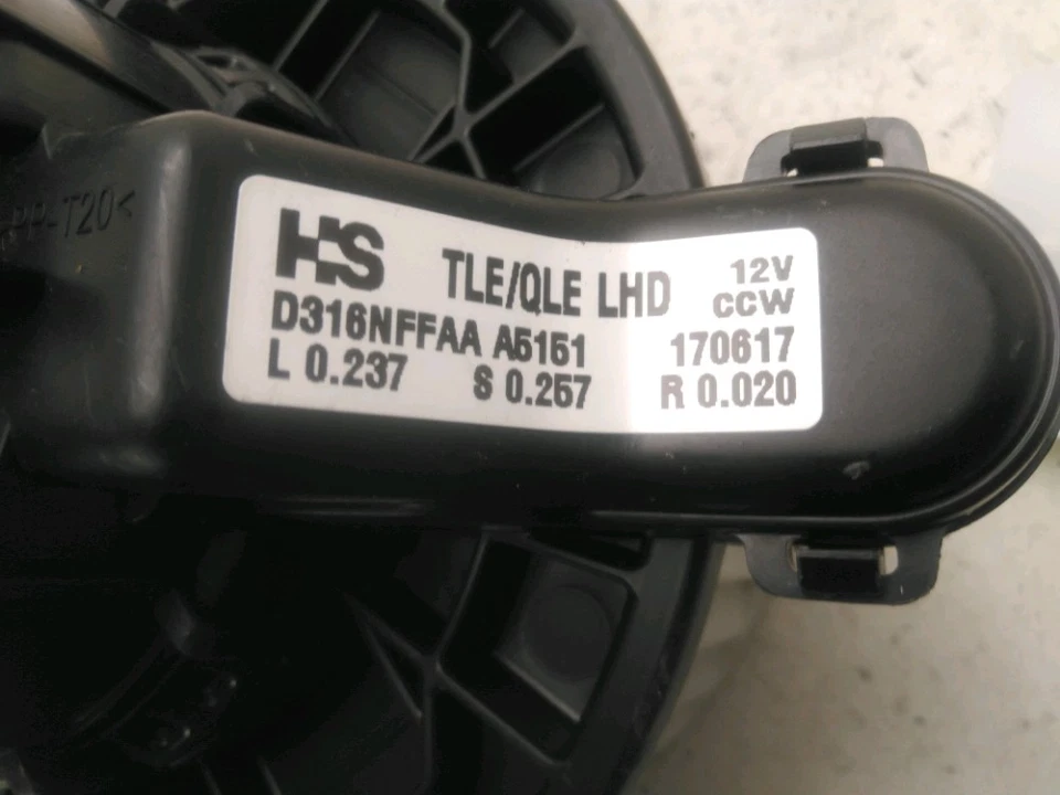 VENTILATEUR DE CHAUFFAGE - Kia Sportage (QL) 2018 97113D7000 - Photo 3/4