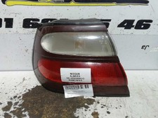 RÜCKLEUCHTE AUßEN LINKS / 214769 FÜR NISSAN ALMERA N15 1.6 16V CAT