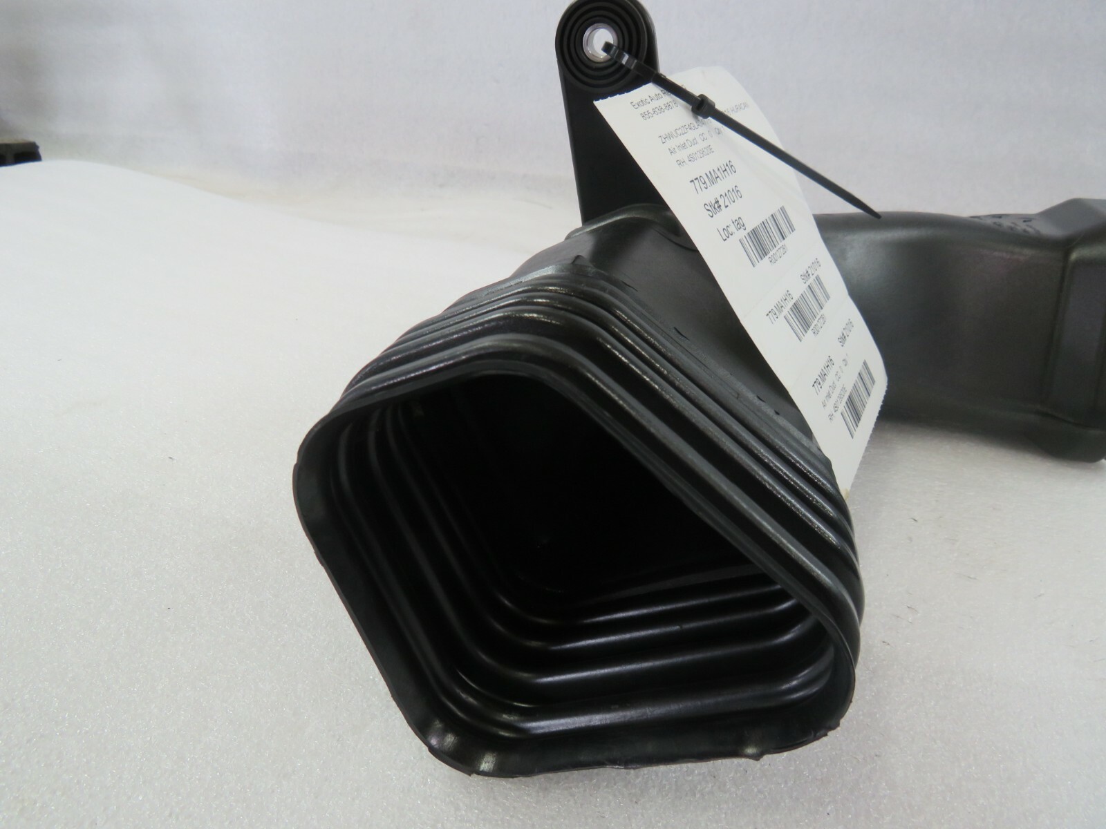 Lamborghini Huracan, LP 610, 580, RH, Air Inlet Duct, Used, P/N 4S0129520E