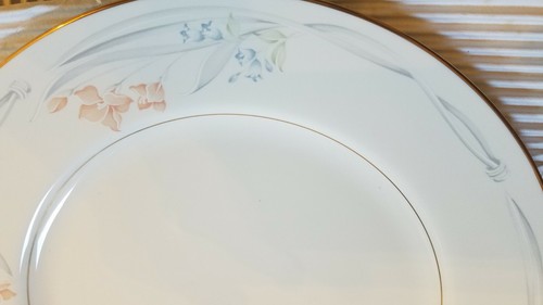 New 20 Pc Franciscan Christoval Fine Bone China - Four 5 Pc Place Settings Japan - Picture 9 of 12