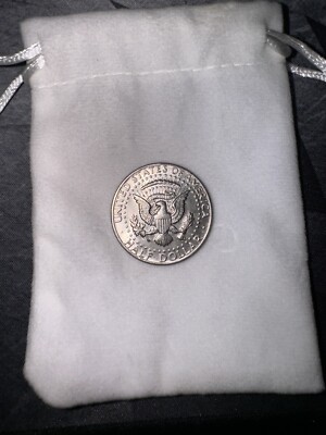 1973 No Mint Mark 50 Cent John F. Kennedy Half Dollar Coin Money
