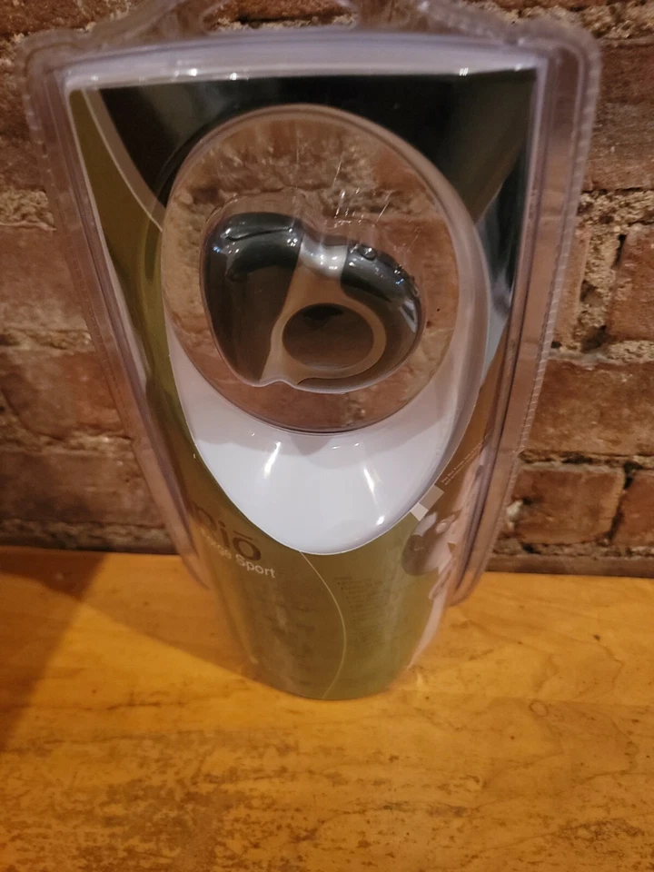 RIO FORGE SPORT MP3 PLAYER MB 256 120 SONGS - Image 3 of 4