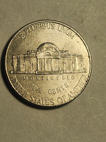 2018 P Jefferson Nickel - Die Chip Error on Reverse - Bee Hive - large chip - Picture 3 of 3