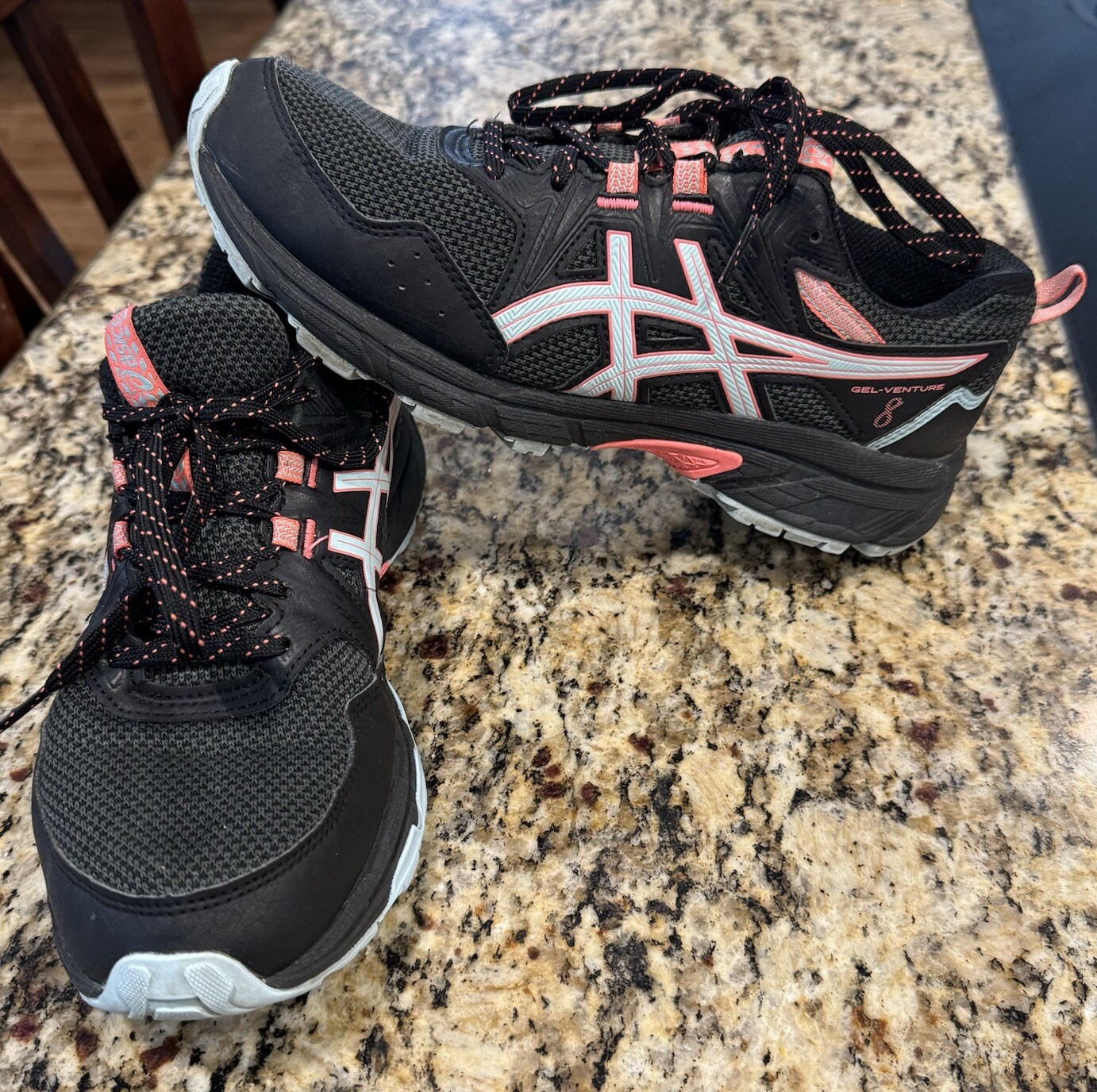 Asics Running Shoes Womens SZ 8 Gel Excite 9 Athletic Training Sneakers F580322-image