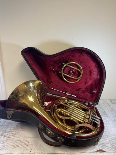 VINTAGE KING By THE H.N. WHITE CO. FRENCH HORN + MPIECE + ORIGINAL CASE
