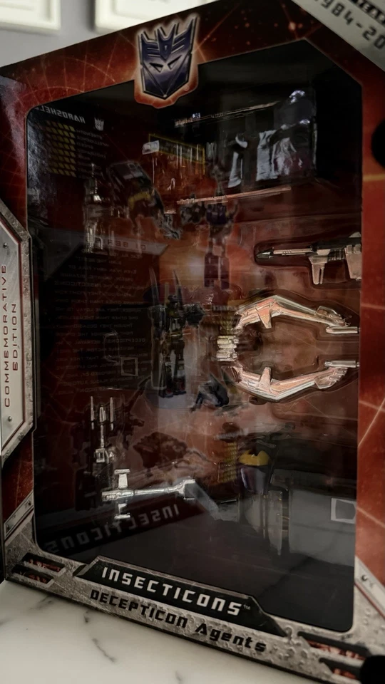 Supa Dupa HOT Transformers 25th Anni. Commemorative Series Insecticons UNOPENED! - Image 4 of 4