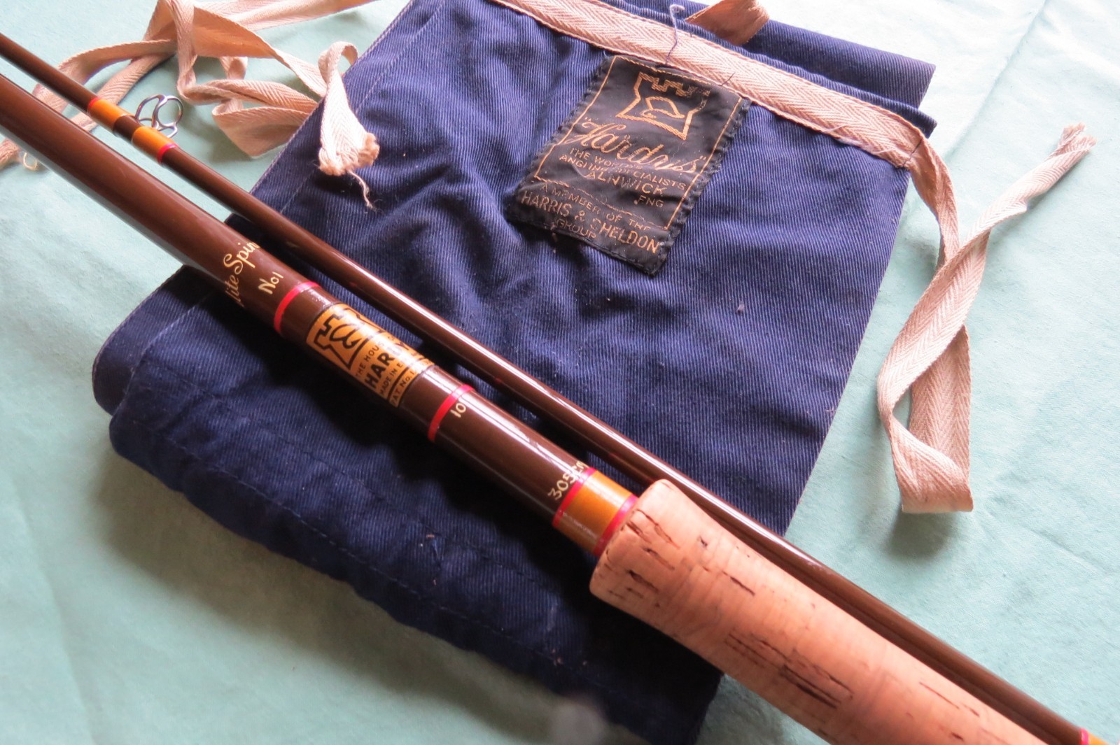 HARDY FIBALITE No1 10' SALMON SPINNING ROD