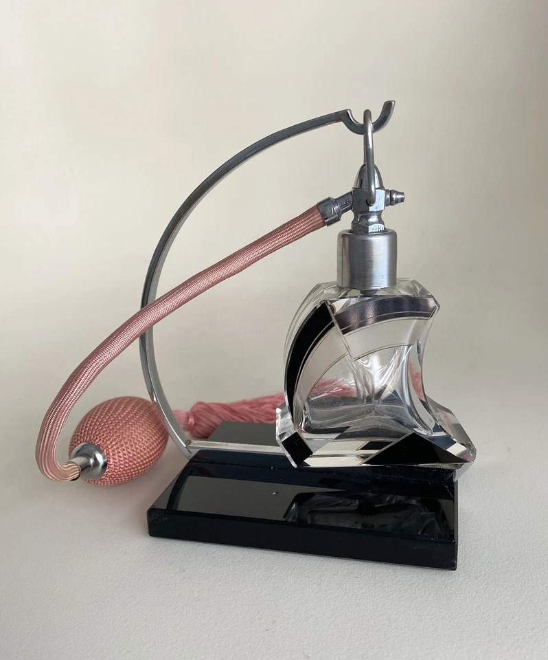 RARE ANTIQUE ART DECO KARL PALDA ‘SWING’ PERFUME ATOMISER AND CHROME STAND  - Image 3 of 4