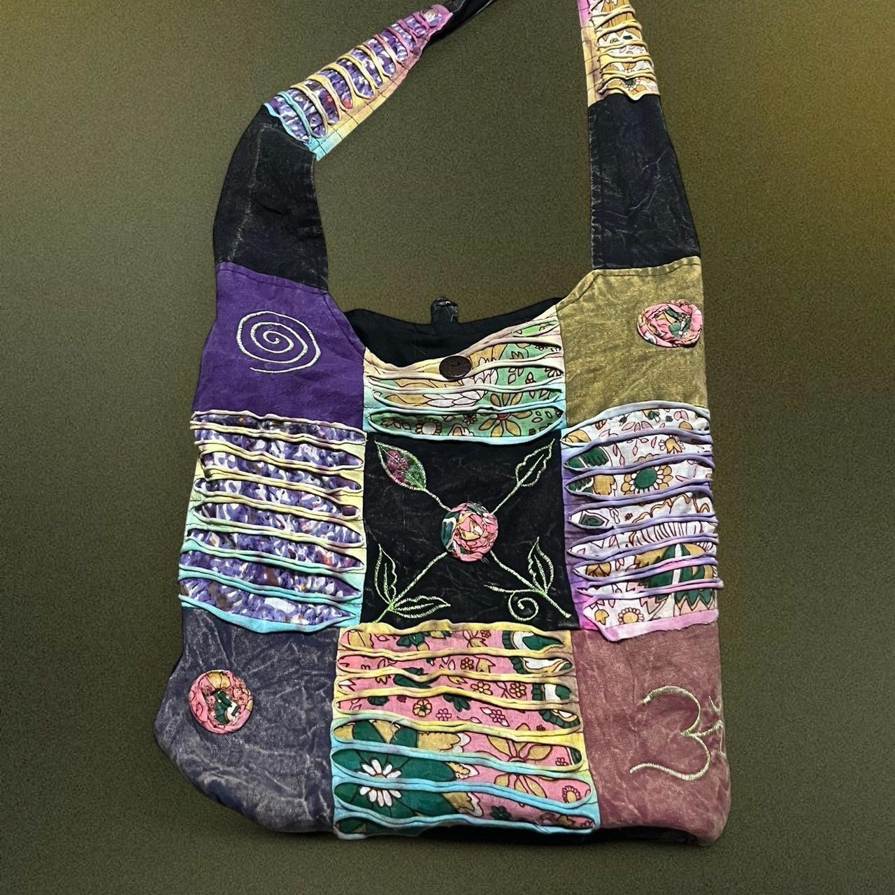 Multicolor Patchwork Shoulder Bag Embroidered But… - image 1