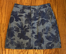 Croft  Barrow Women Stretch Casual Skort Skirt W/ Shorts Size 8 Floral Pockets