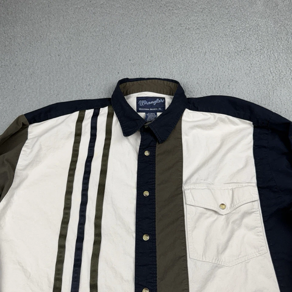 Wrangler Shirt Mens Extra Large  Striped Aztec Western Ranch Wear - Image 2 of 4