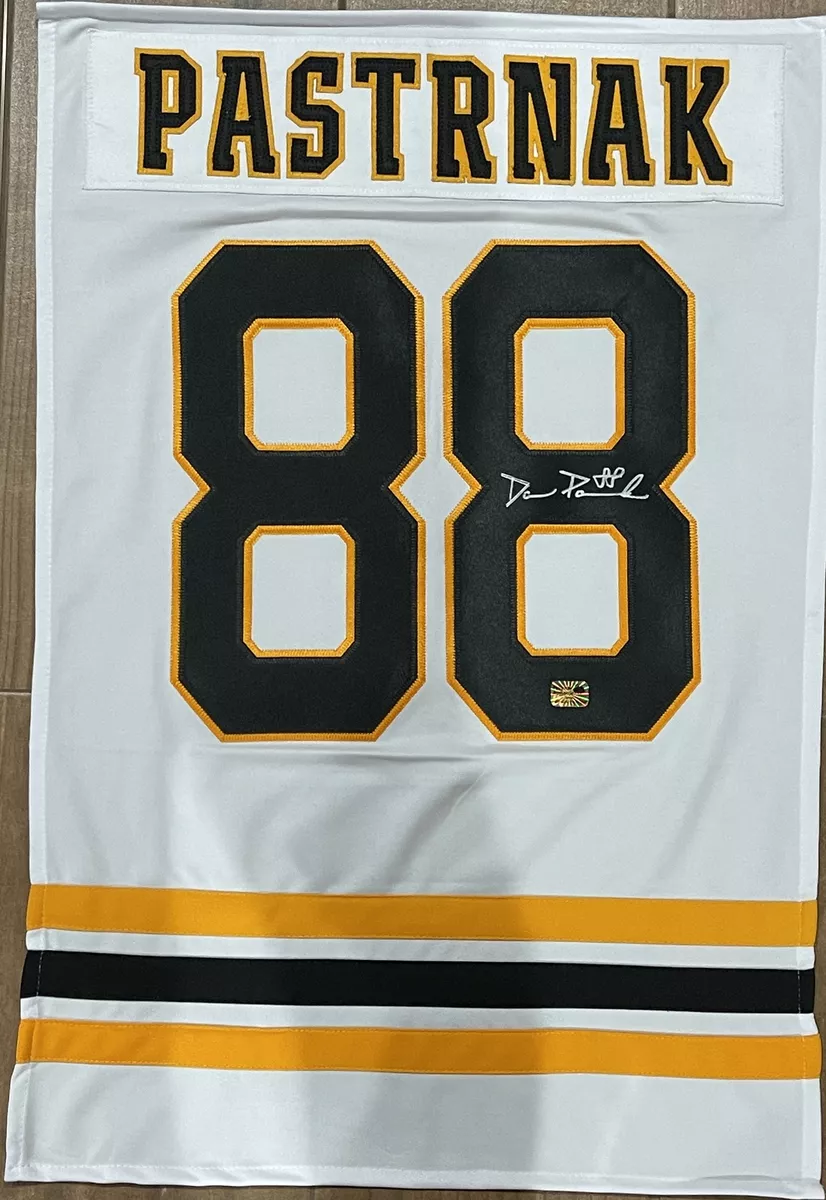 david pastrnak signed jersey